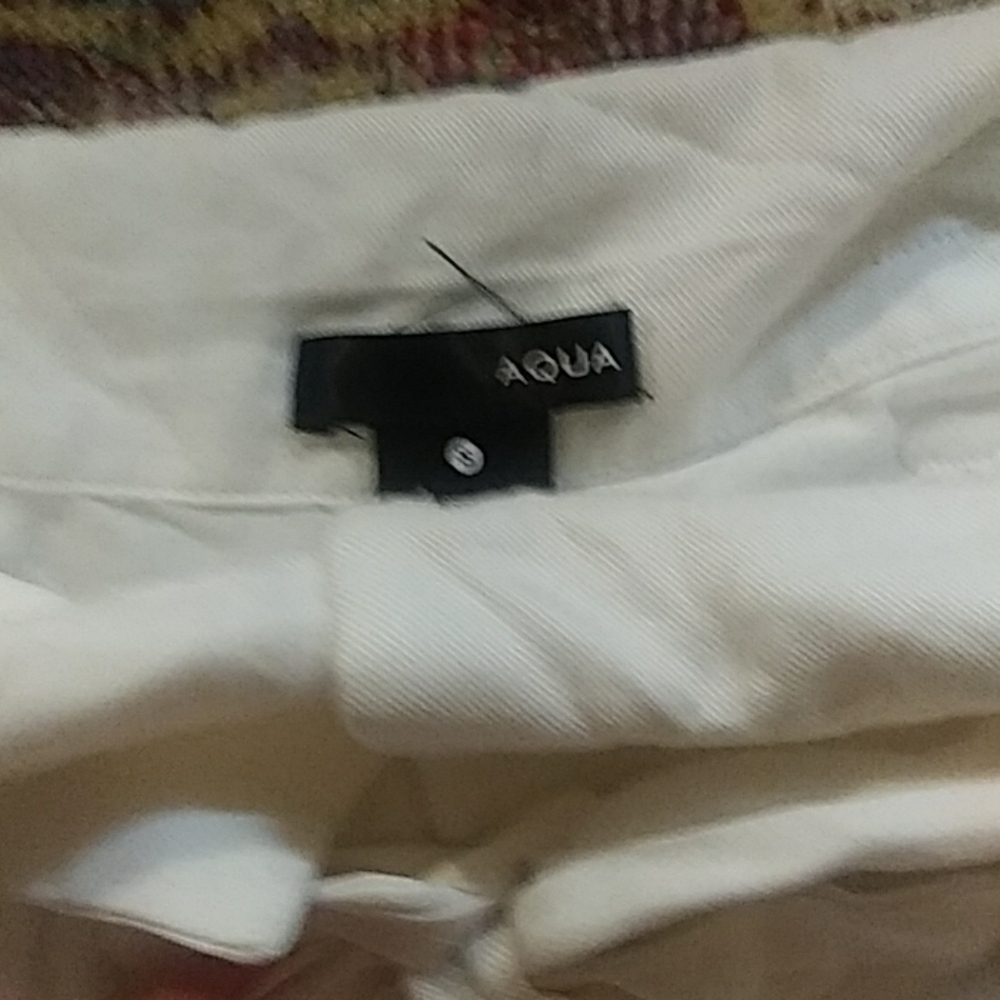 ⭐Aqua white tie waist short s nwt - Picture 2 of 3